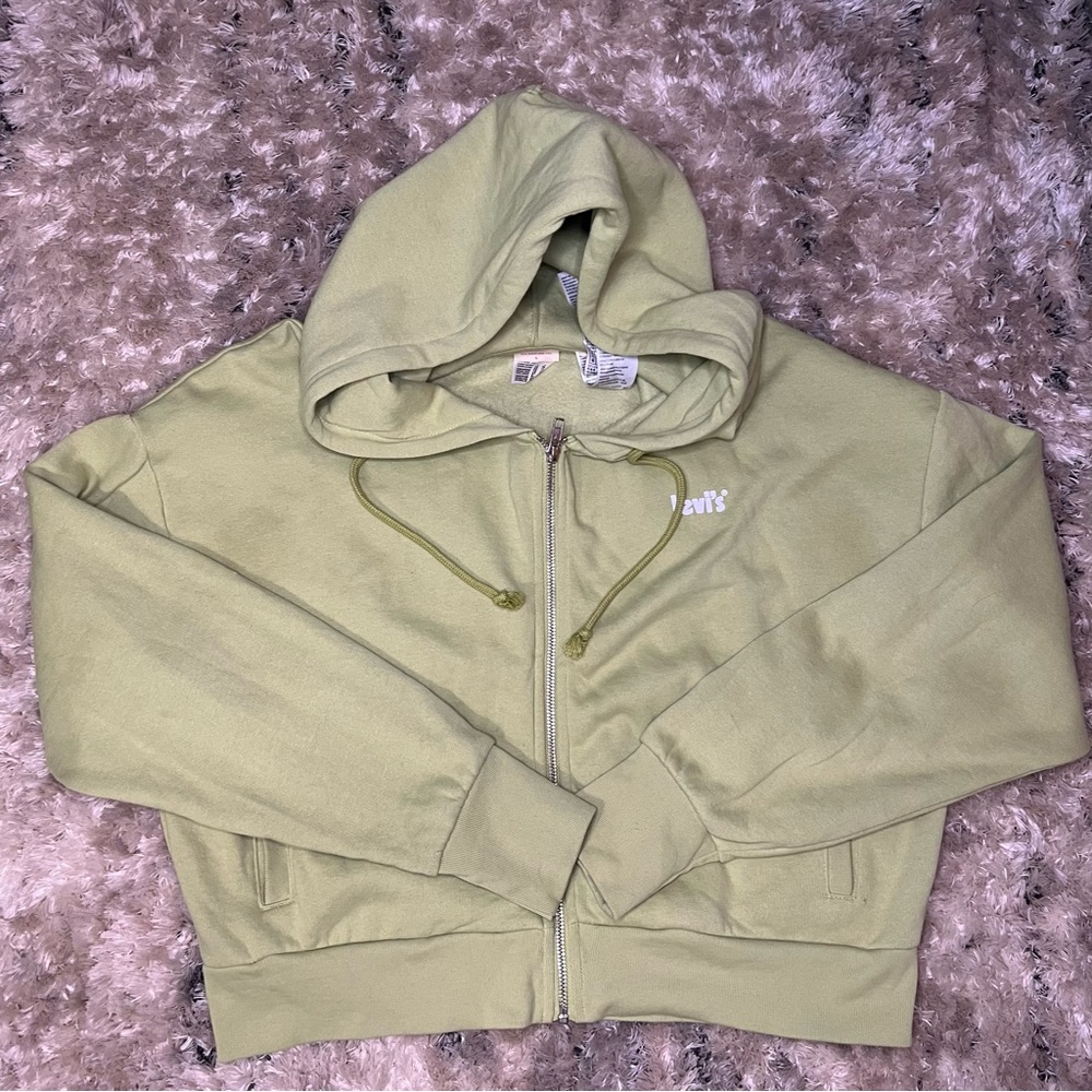Levi’s crop sweatshirt